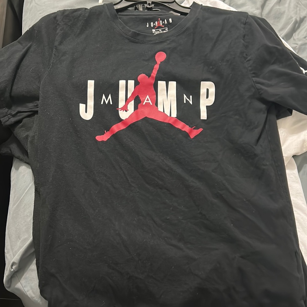 Jordan jump man shirt size xL